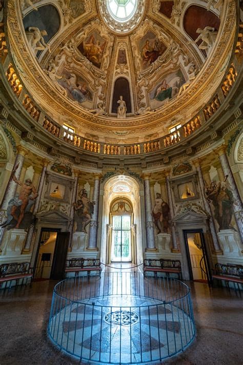 Villa Rotonda - image 1